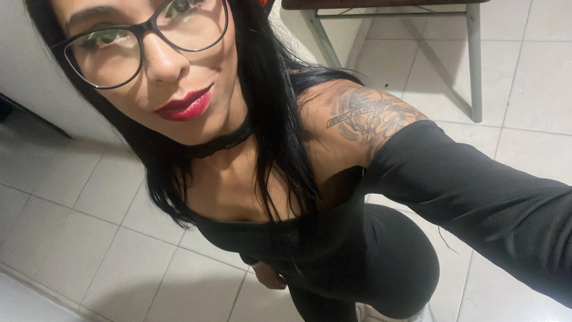 XXX Porn Photo of Nude Emma__cumlovee 2
