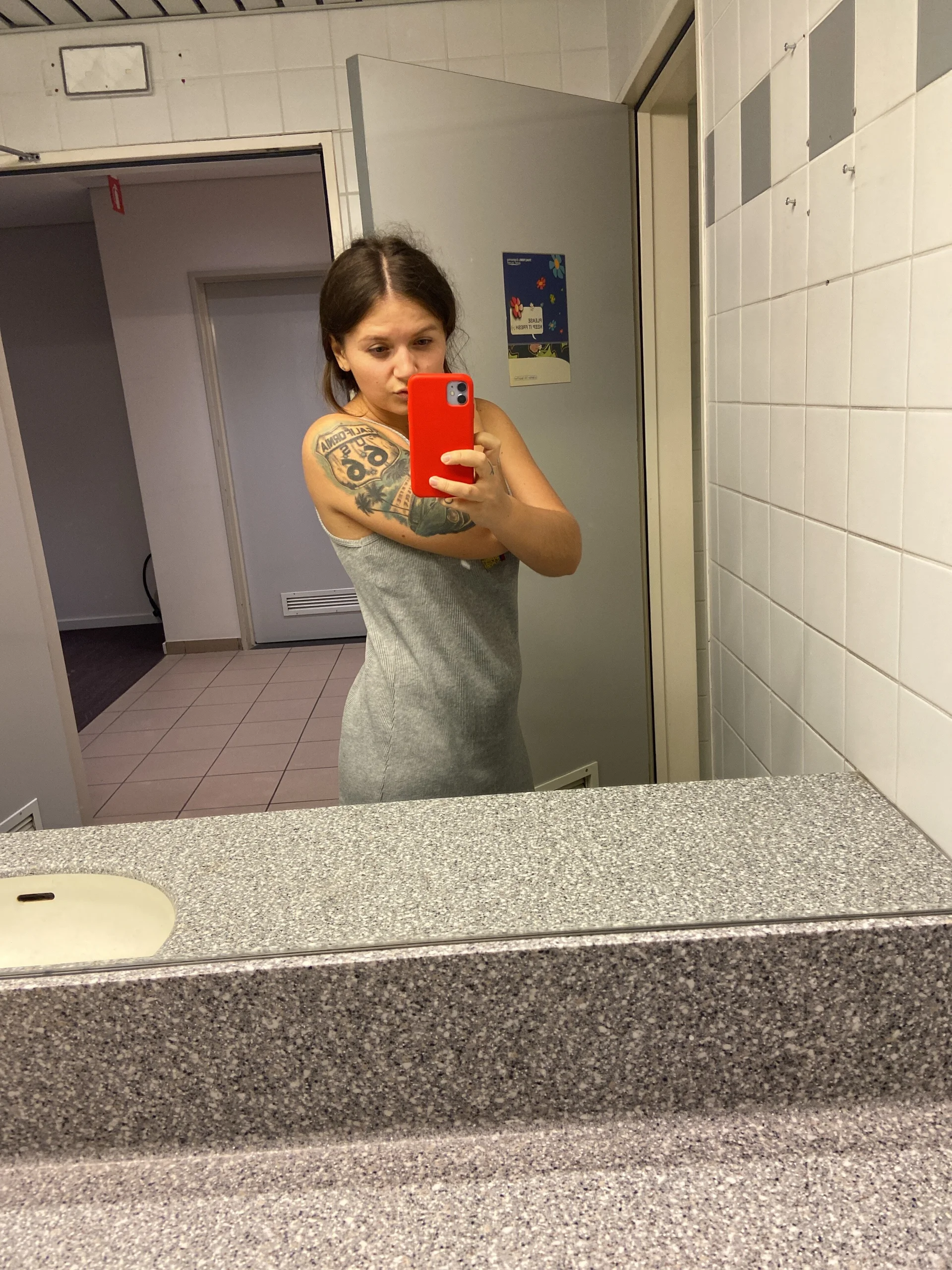 XXX Porn Photo of Nude badfox5000 28