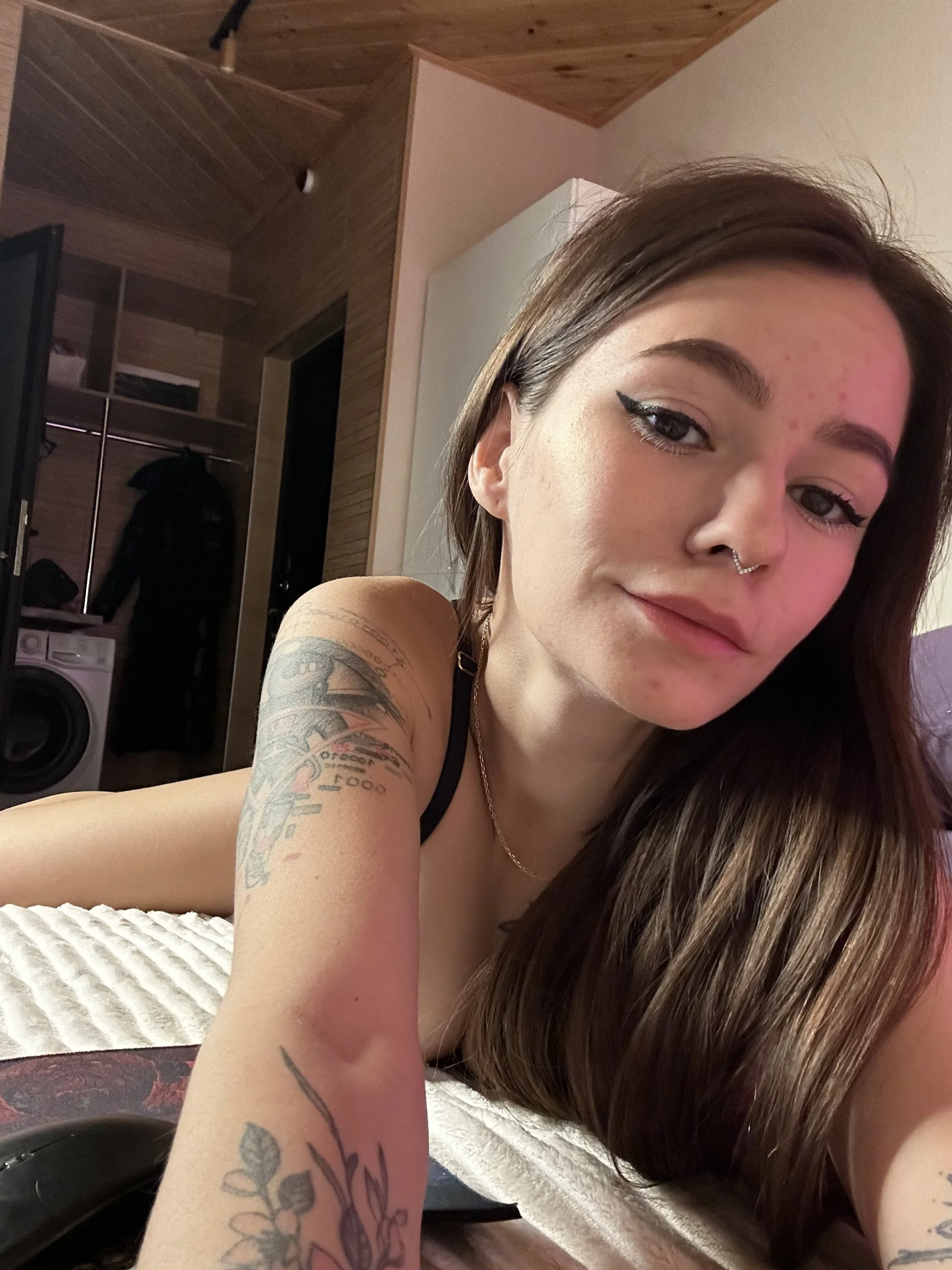 XXX Porn Photo of Nude girl_with_snaketatto0 3