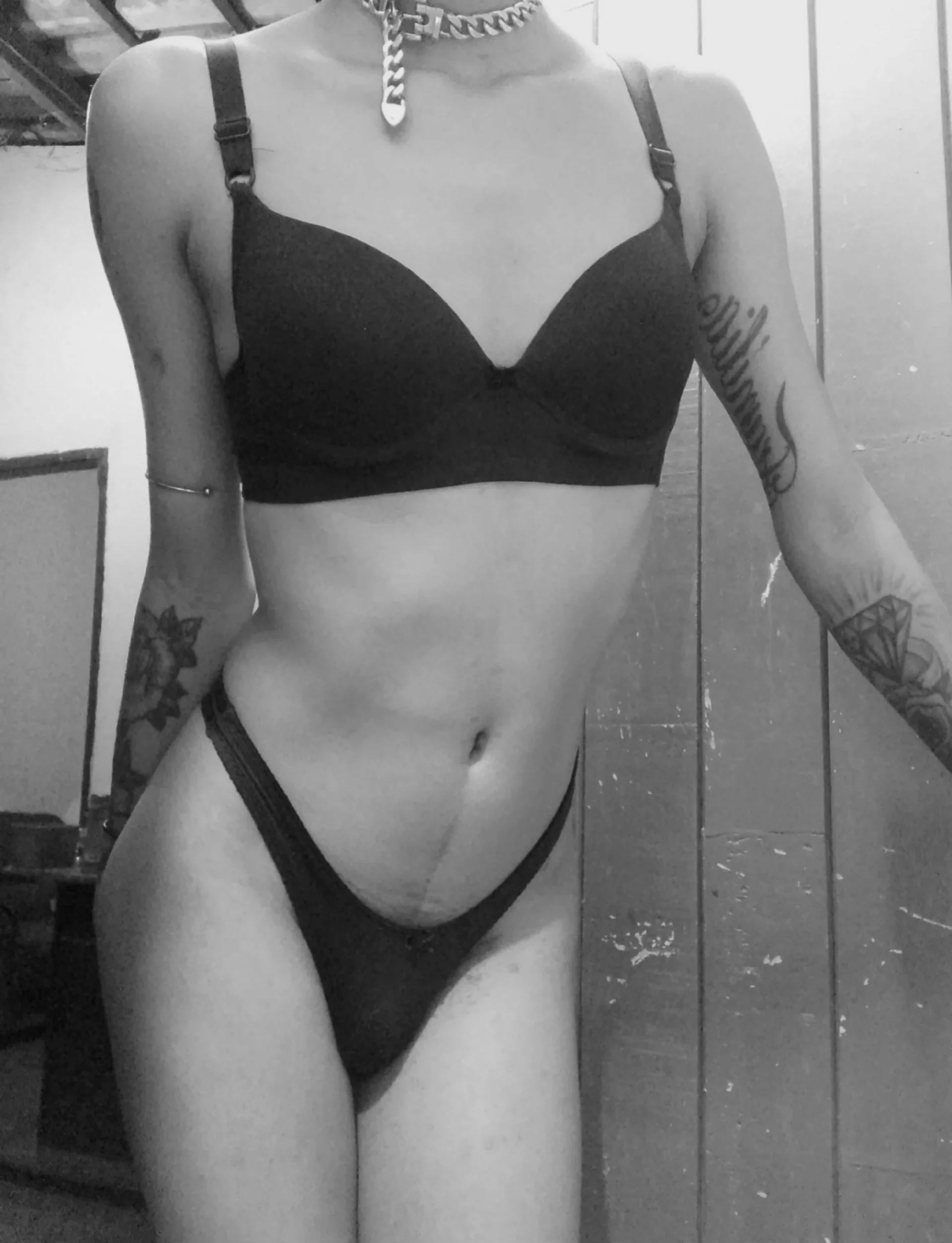 XXX Porn Photo of Nude eunathanny 4