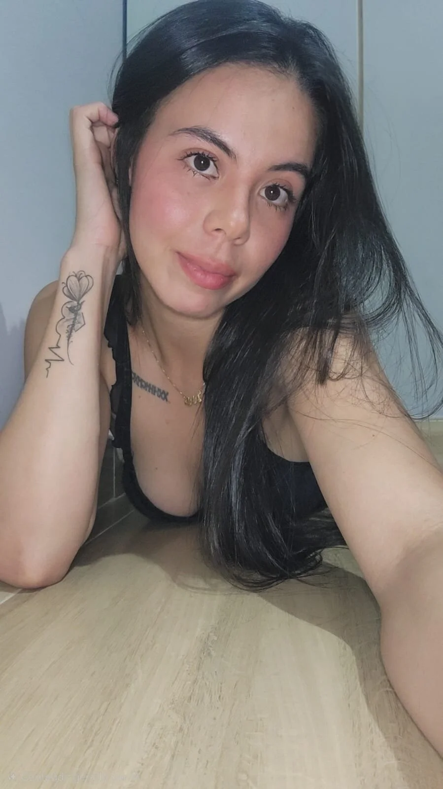 XXX Porn Photo of Nude debbieangelhot 9