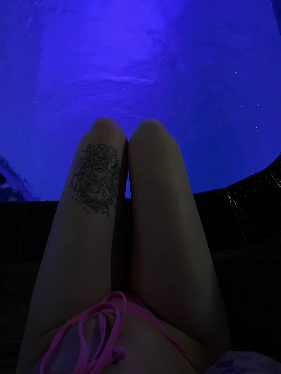 XXX Porn Photo of Nude 18km_from_you 42
