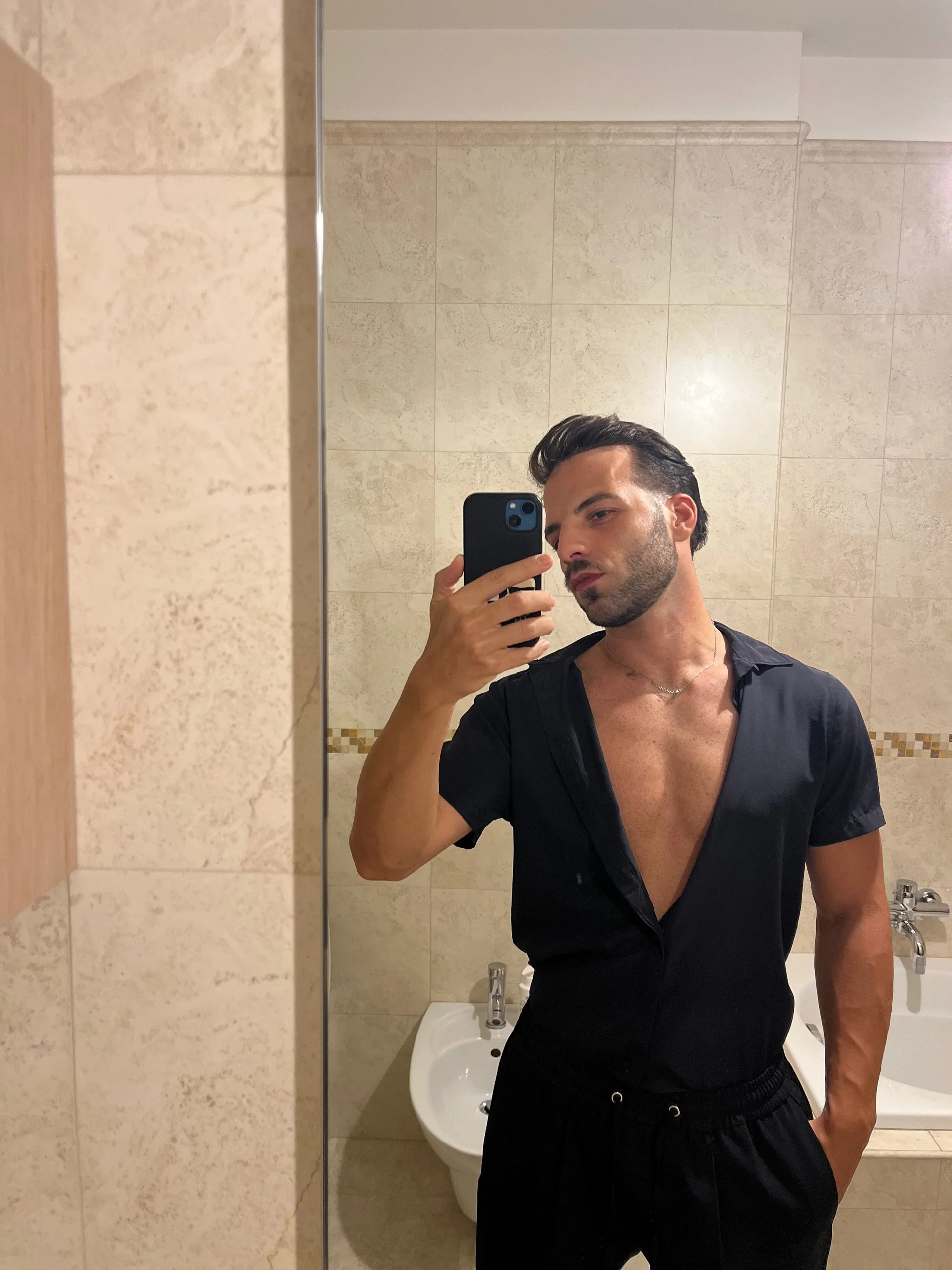 XXX Porn Photo of Nude Roberto081www 3