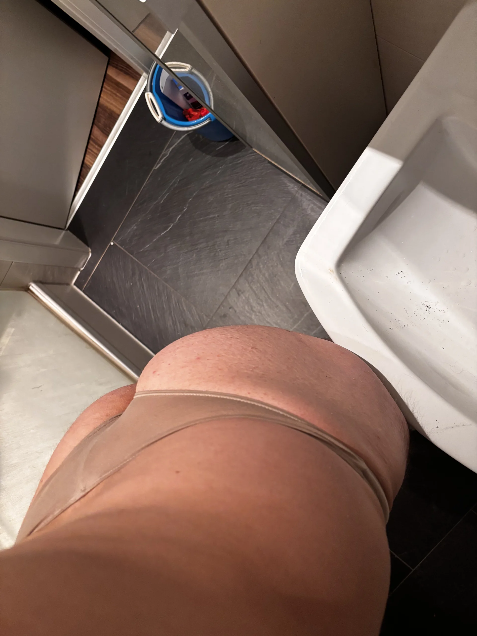 XXX Porn Photo of Nude tobinm 2