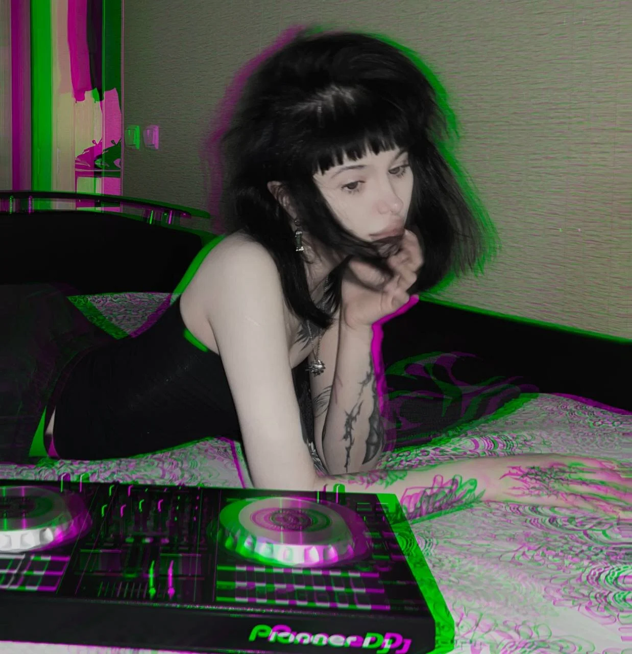 XXX Porn Photo of Nude AllisonDeetz 16