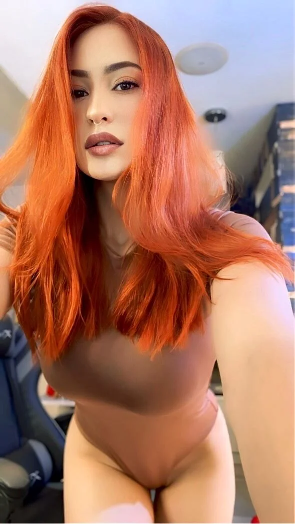 XXX Porn Photo of Nude Amypond__ 13