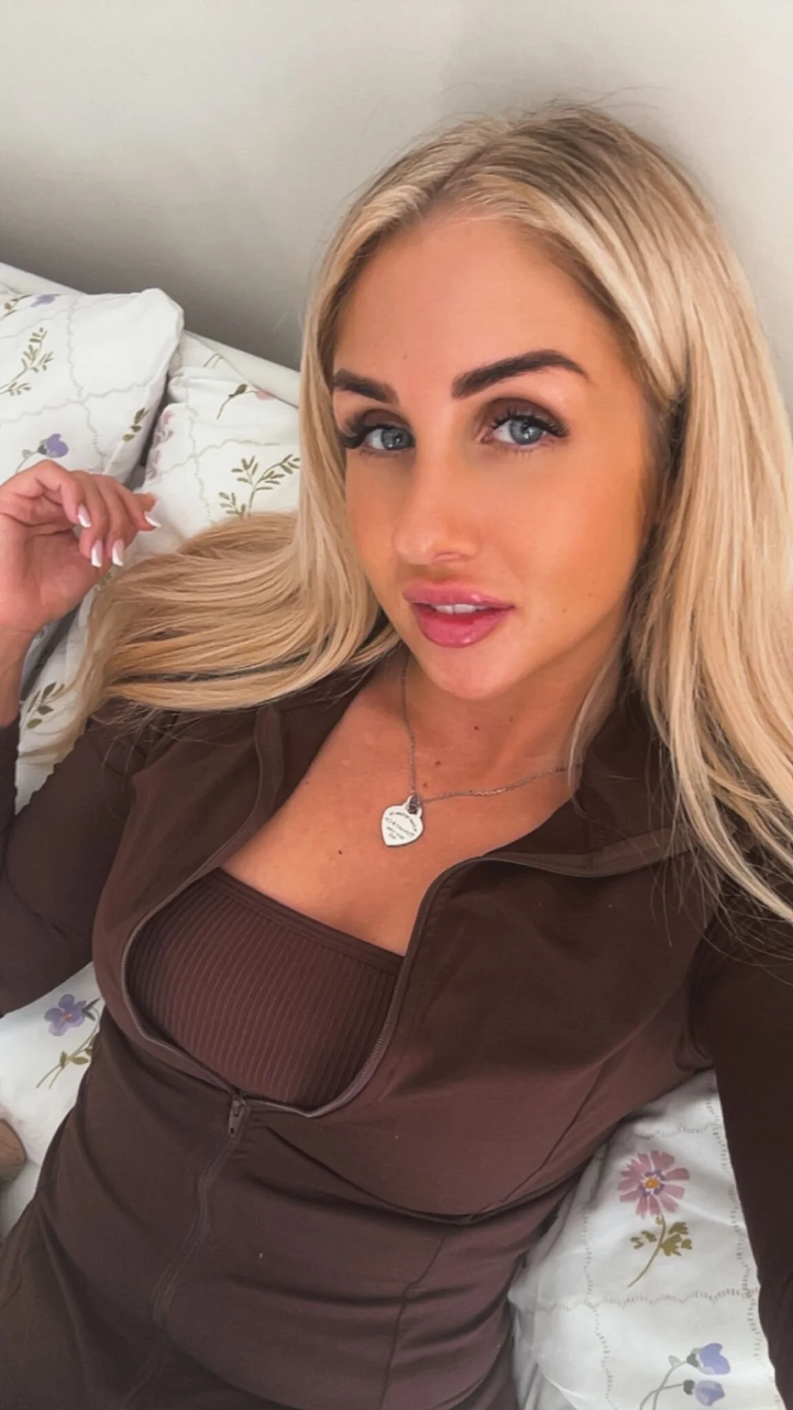 XXX Porn Photo of Nude KatieDiamondd 16