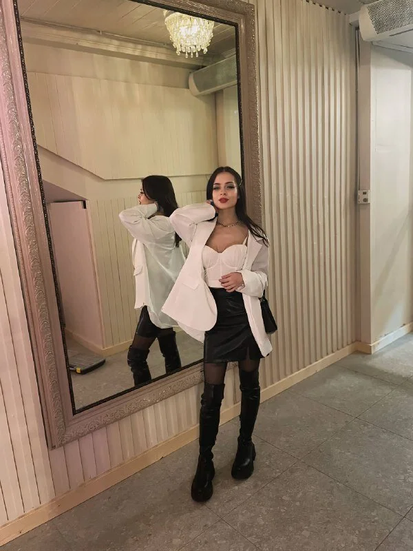 XXX Porn Photo of Nude luxe_girl 11