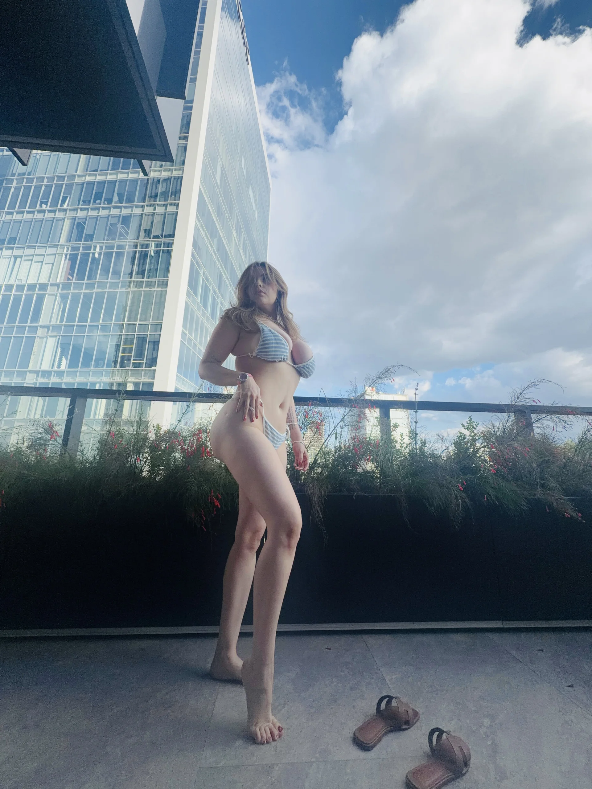 XXX Porn Photo of Nude Alirawrz 446