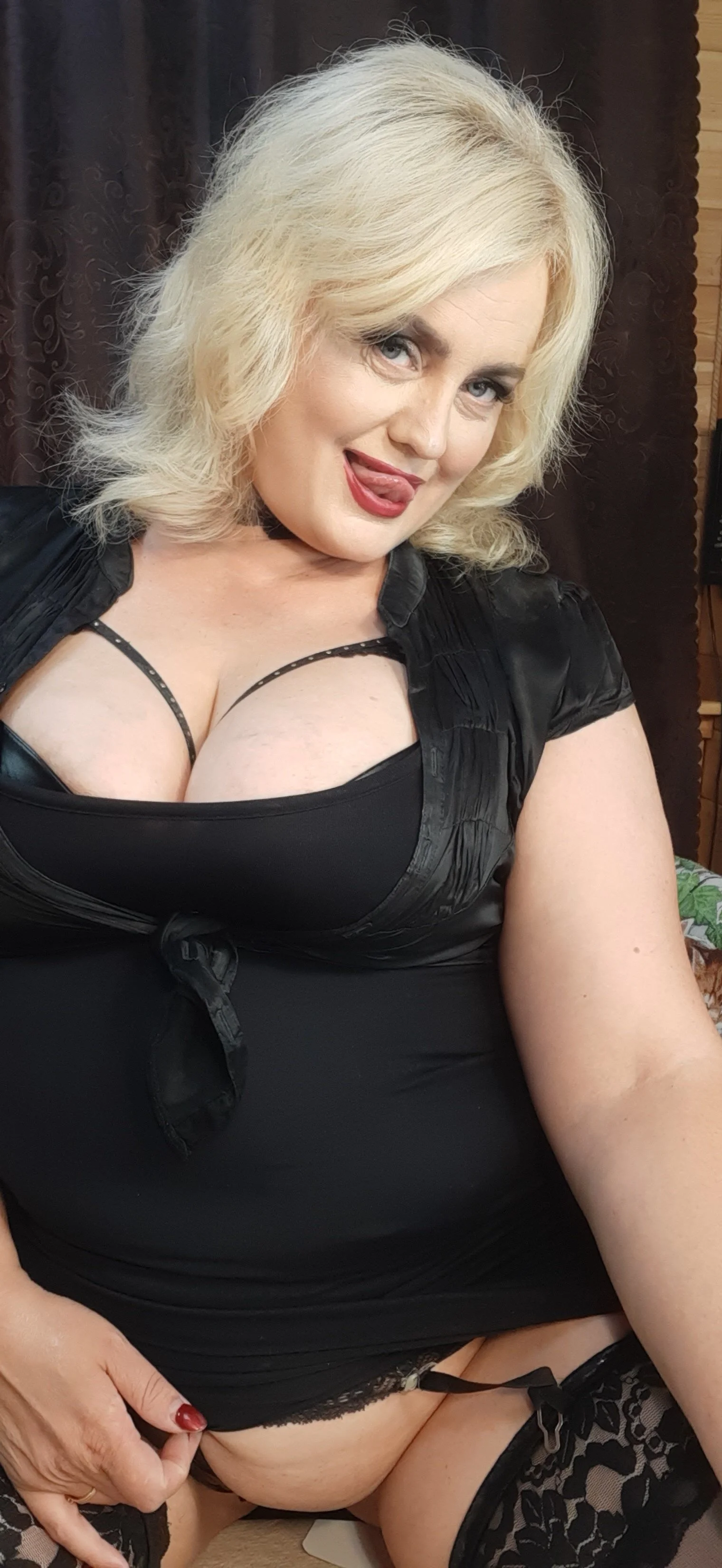 XXX Porn Photo of Nude stiphlermom 3