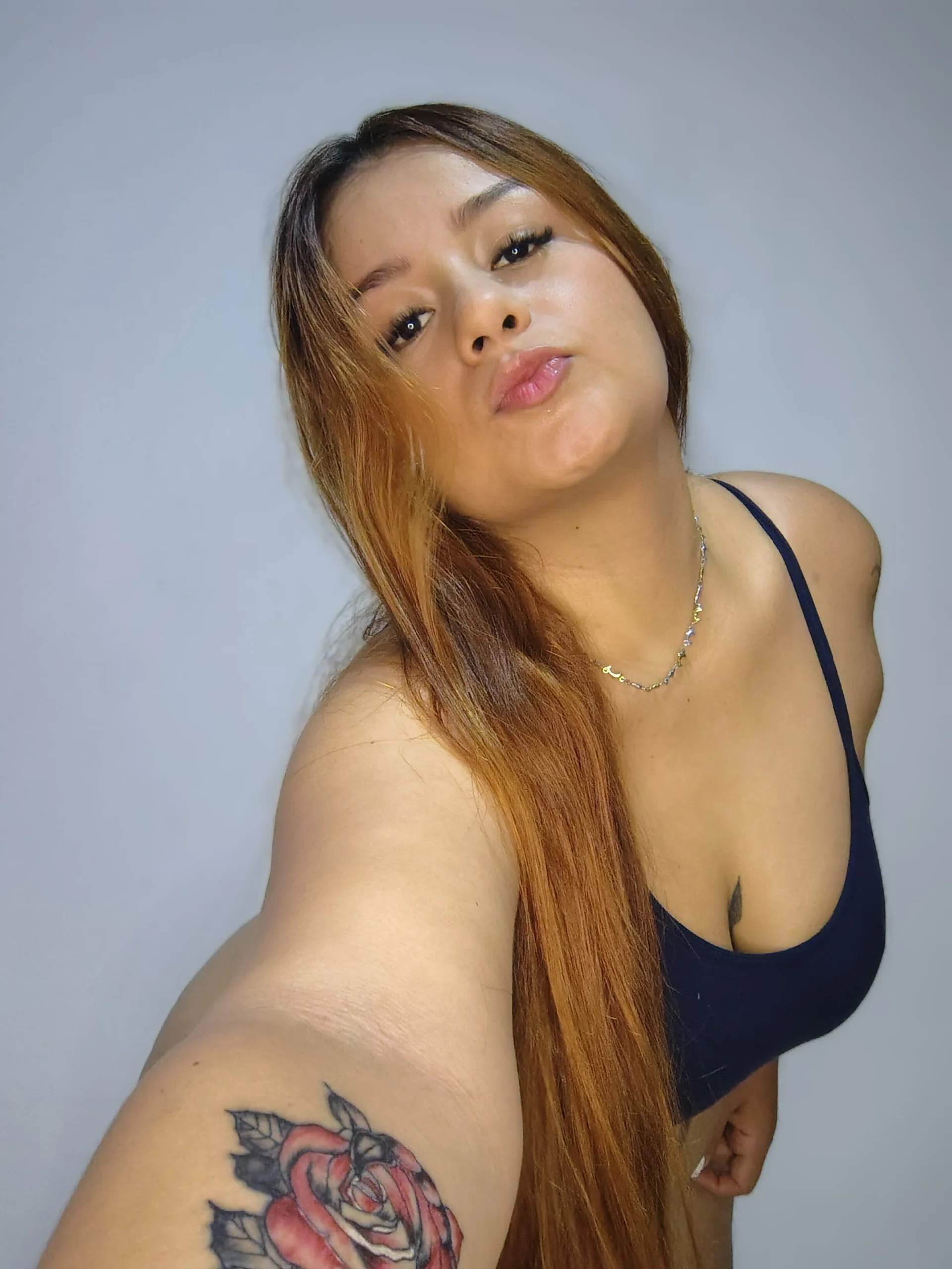 XXX Porn Photo of Nude Foxylisaflores 23