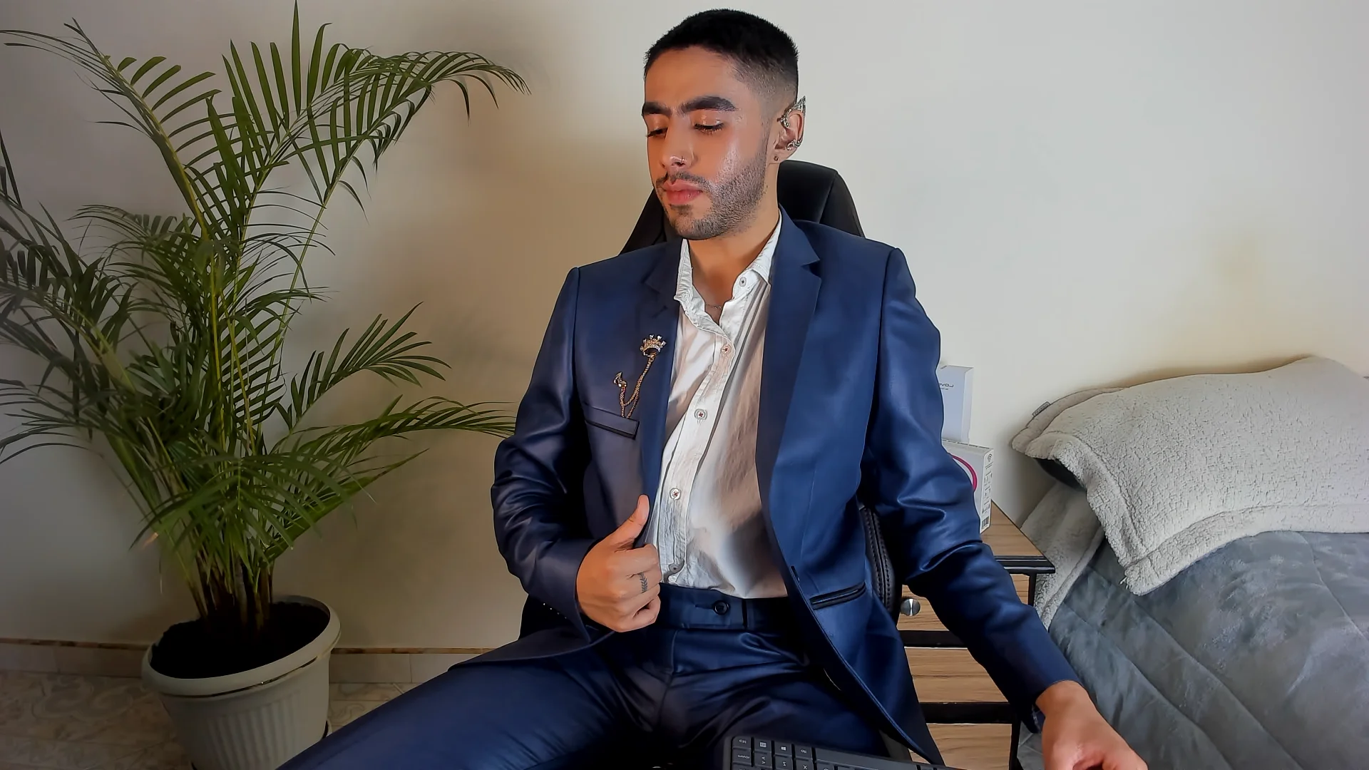 XXX Porn Photo of Nude ItsMeEros 138
