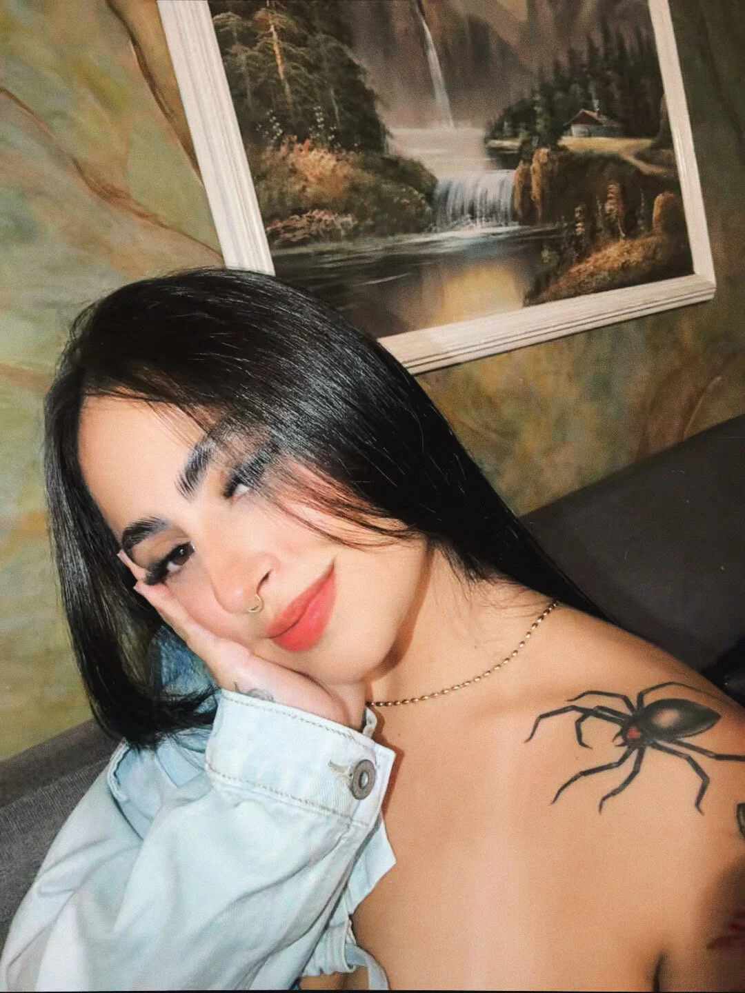 XXX Porn Photo of Nude Emily_Cuteee 5