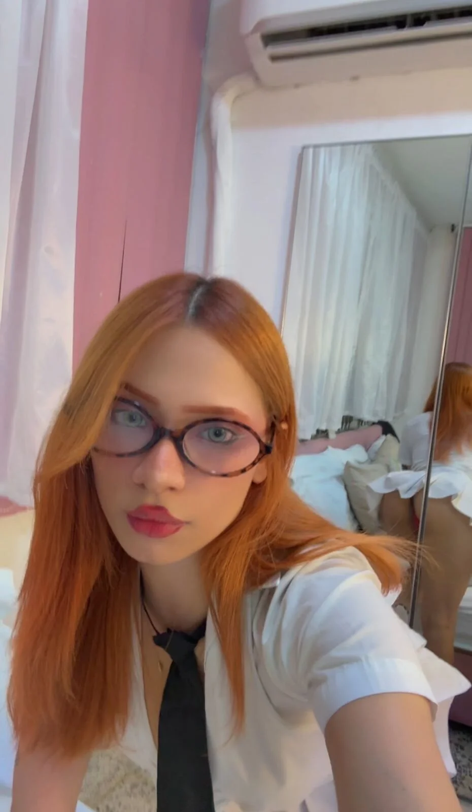 XXX Porn Photo of Nude skinnyoranges 27