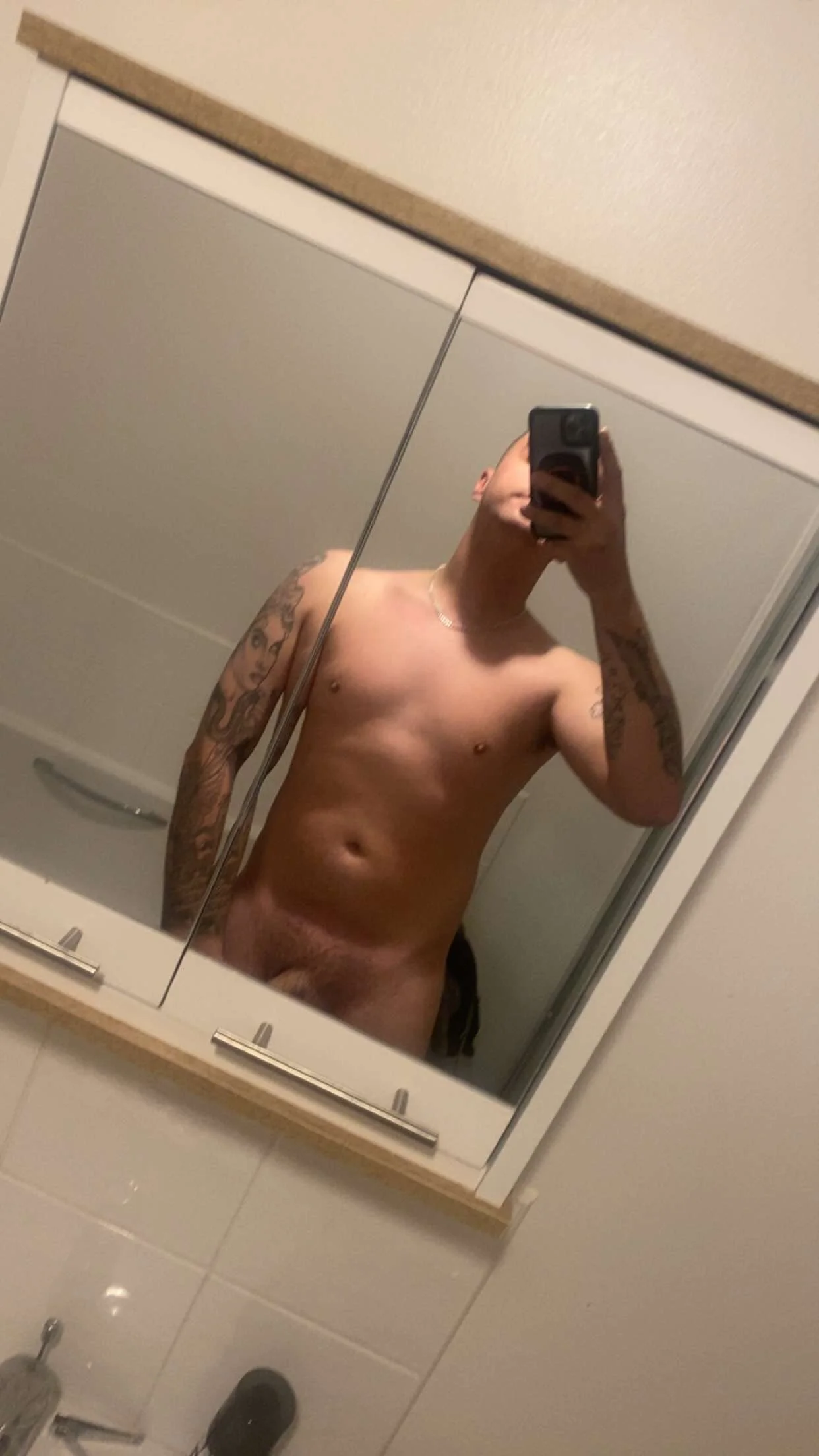 XXX Porn Photo of Nude IrishCock97 1