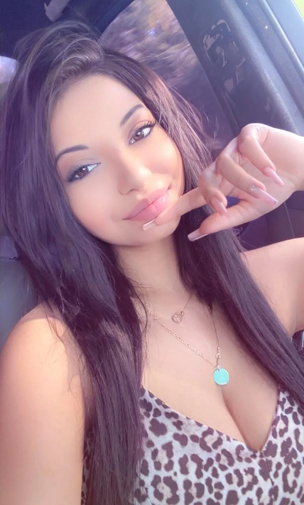 XXX Porn Photo of Nude Viviennn3 5