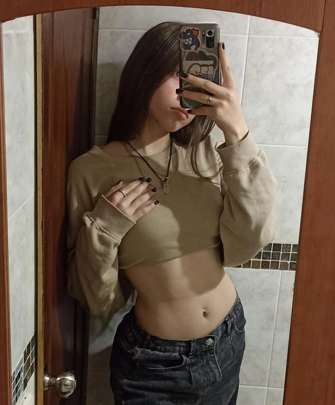 XXX Porn Photo of Nude Roxanne_tay 11