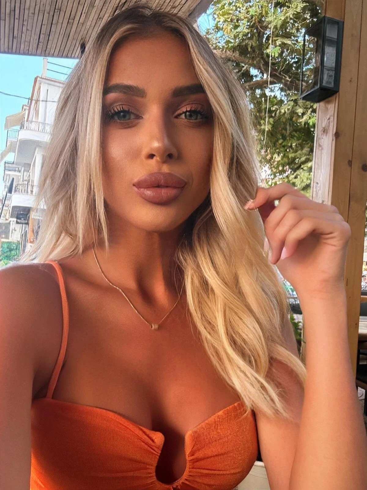 XXX Porn Photo of Nude Saradiamond1 2