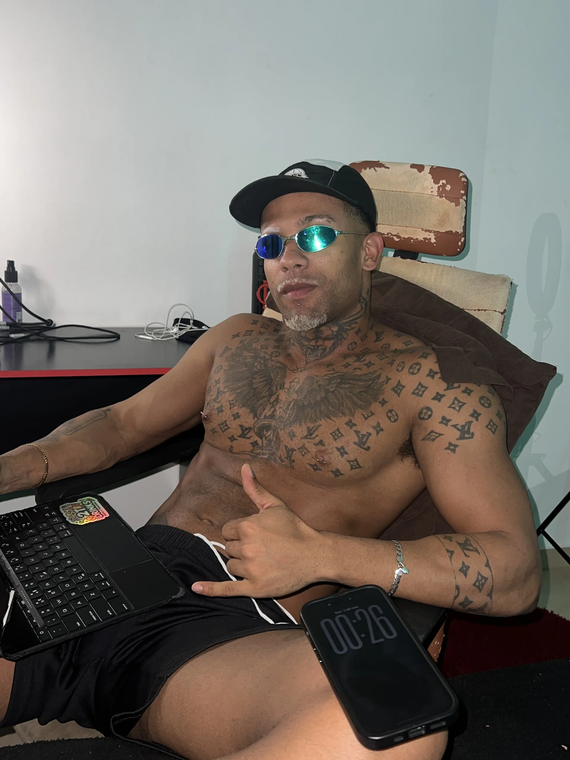 XXX Porn Photo of Nude Maxloirinho 5