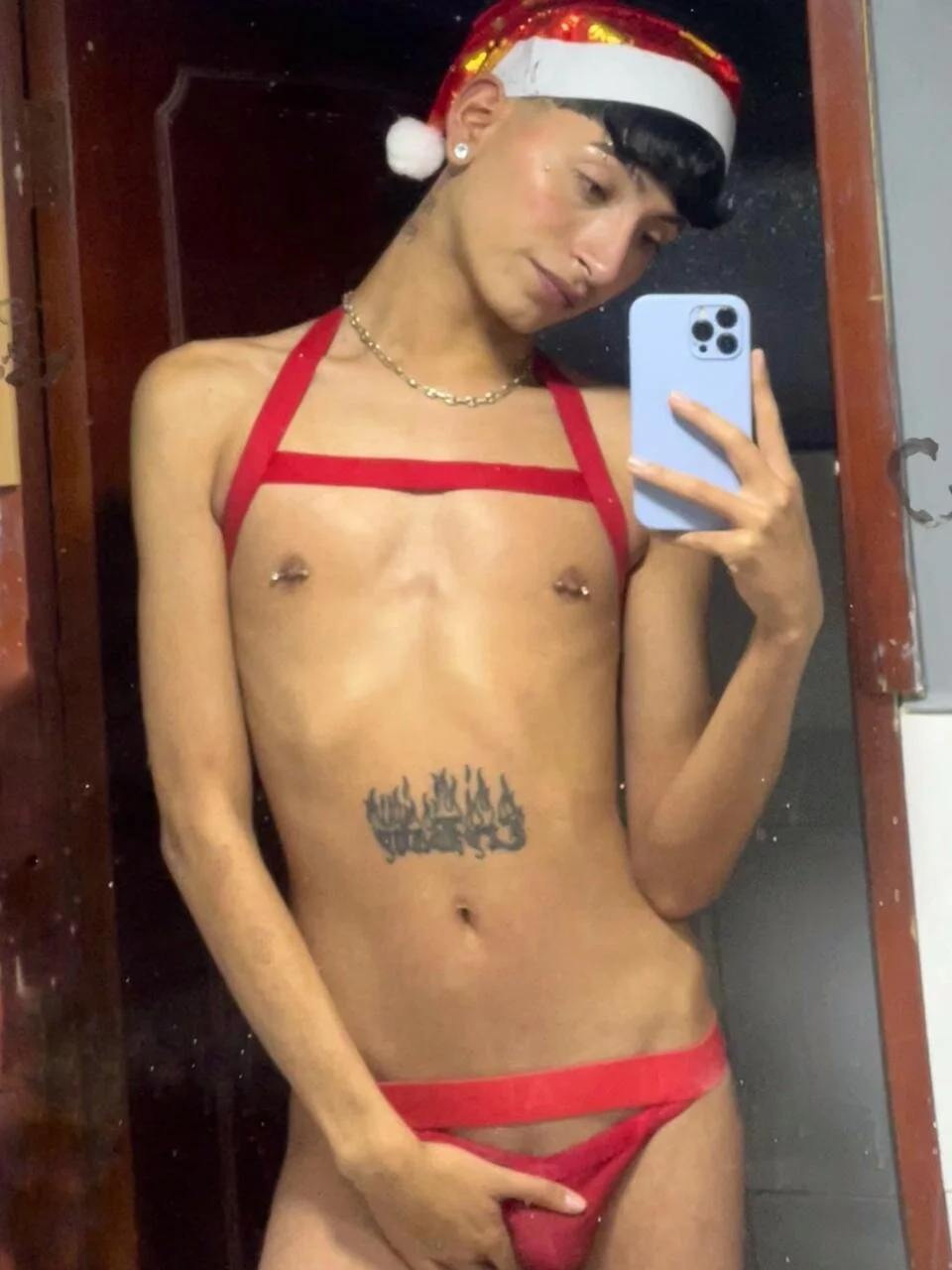 XXX Porn Photo of Nude slim_tian 16