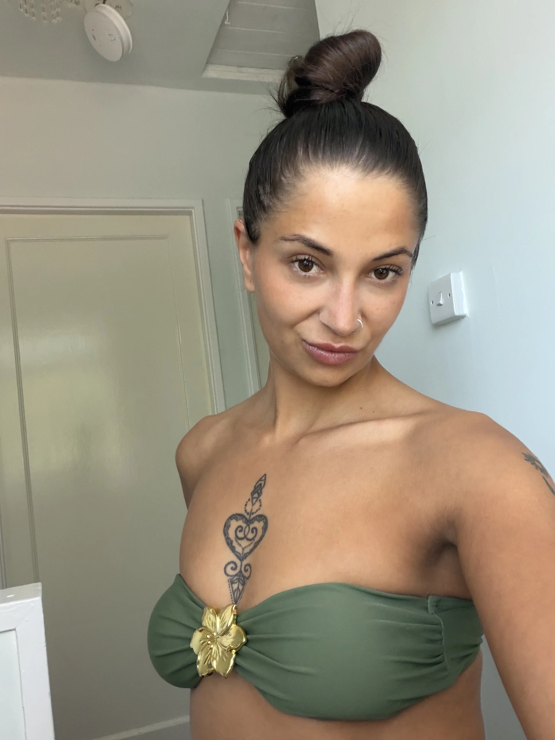 XXX Porn Photo of Nude fit_girl26 5