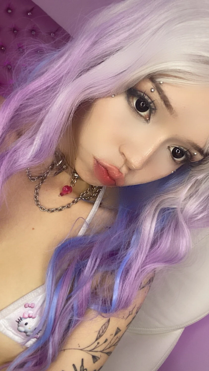 XXX Porn Photo of Nude Zombieeporcelainex 2