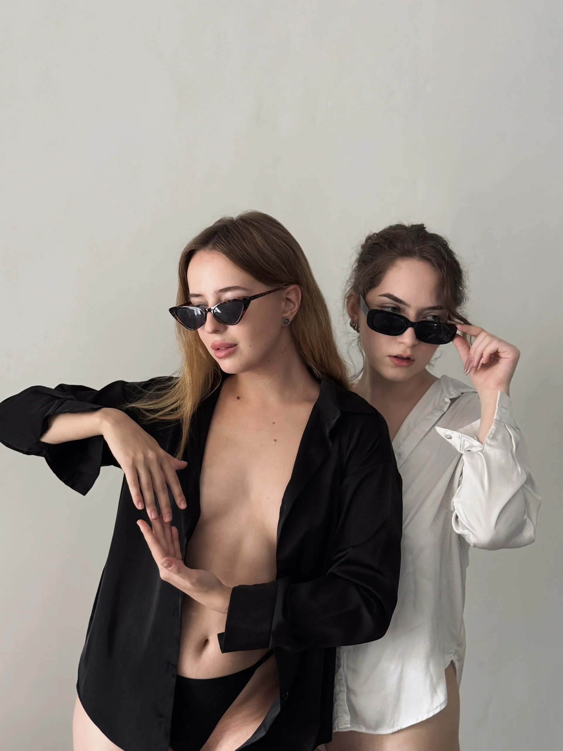 XXX Porn Photo of Nude Nura_n_Sarah 111