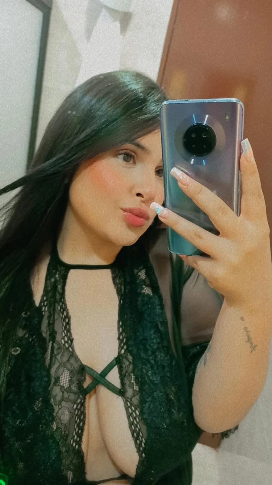 XXX Porn Photo of Nude cloe_galee 20