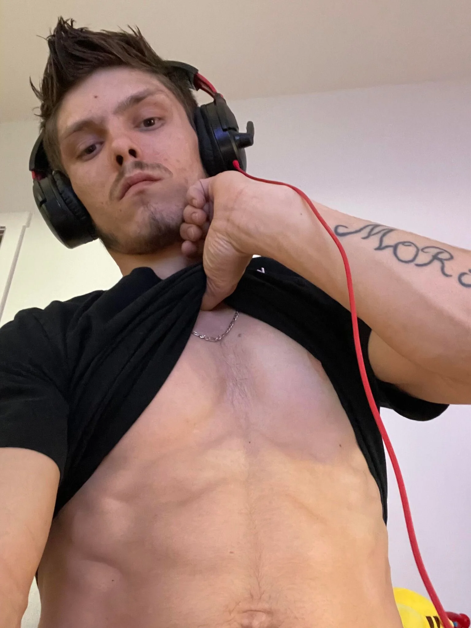 XXX Porn Photo of Nude monstercock60000 1