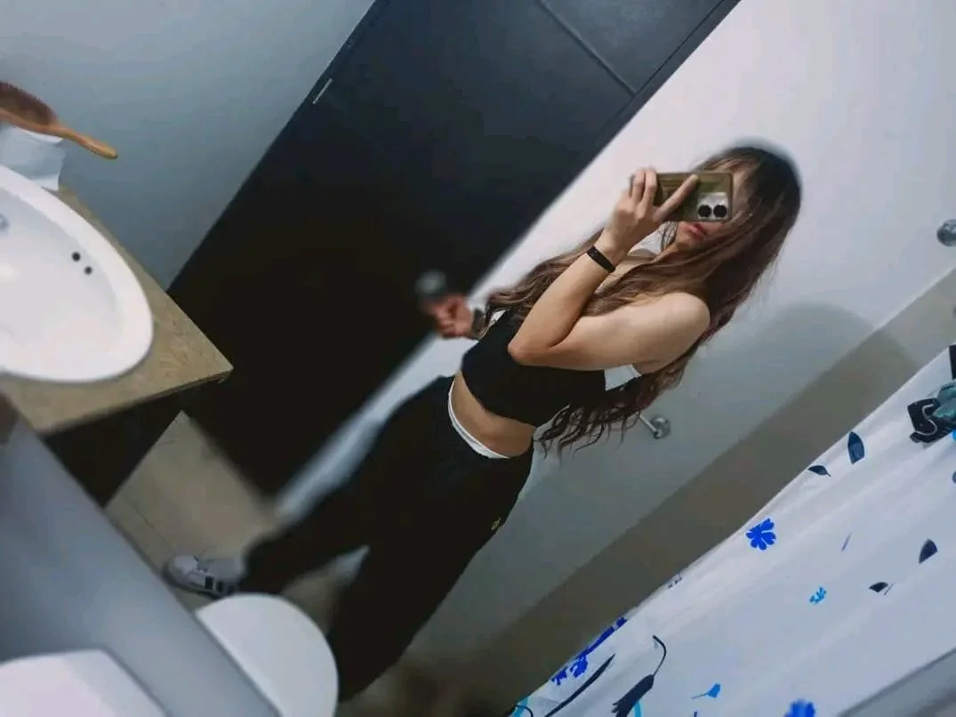 XXX Porn Photo of Nude Lis_Pearson 4