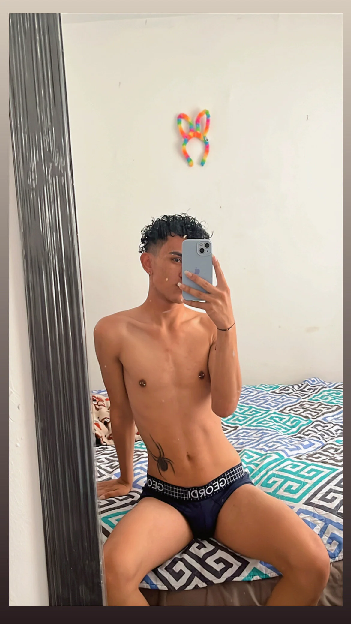 XXX Porn Photo of Nude jeims_hotboy 5