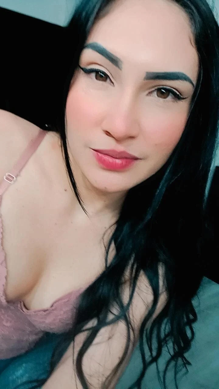 XXX Porn Photo of Nude Emy_cutee 13