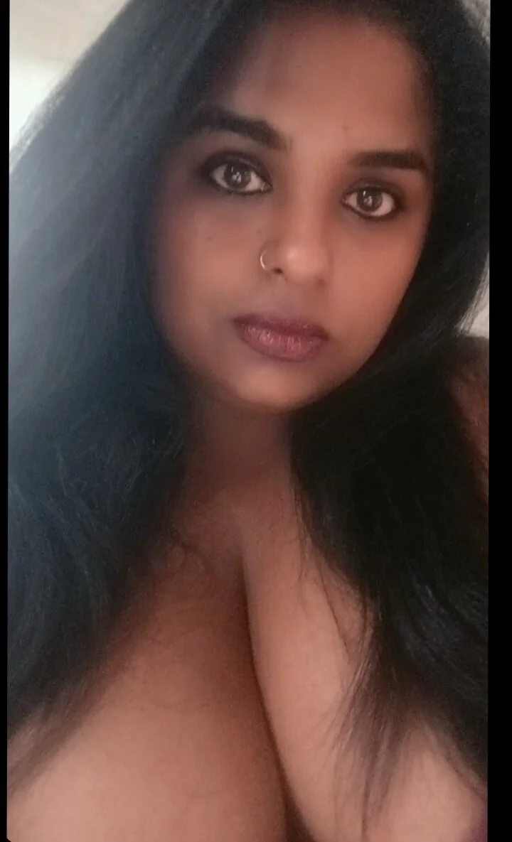 XXX Porn Photo of Nude DarkIndianPrincess 3