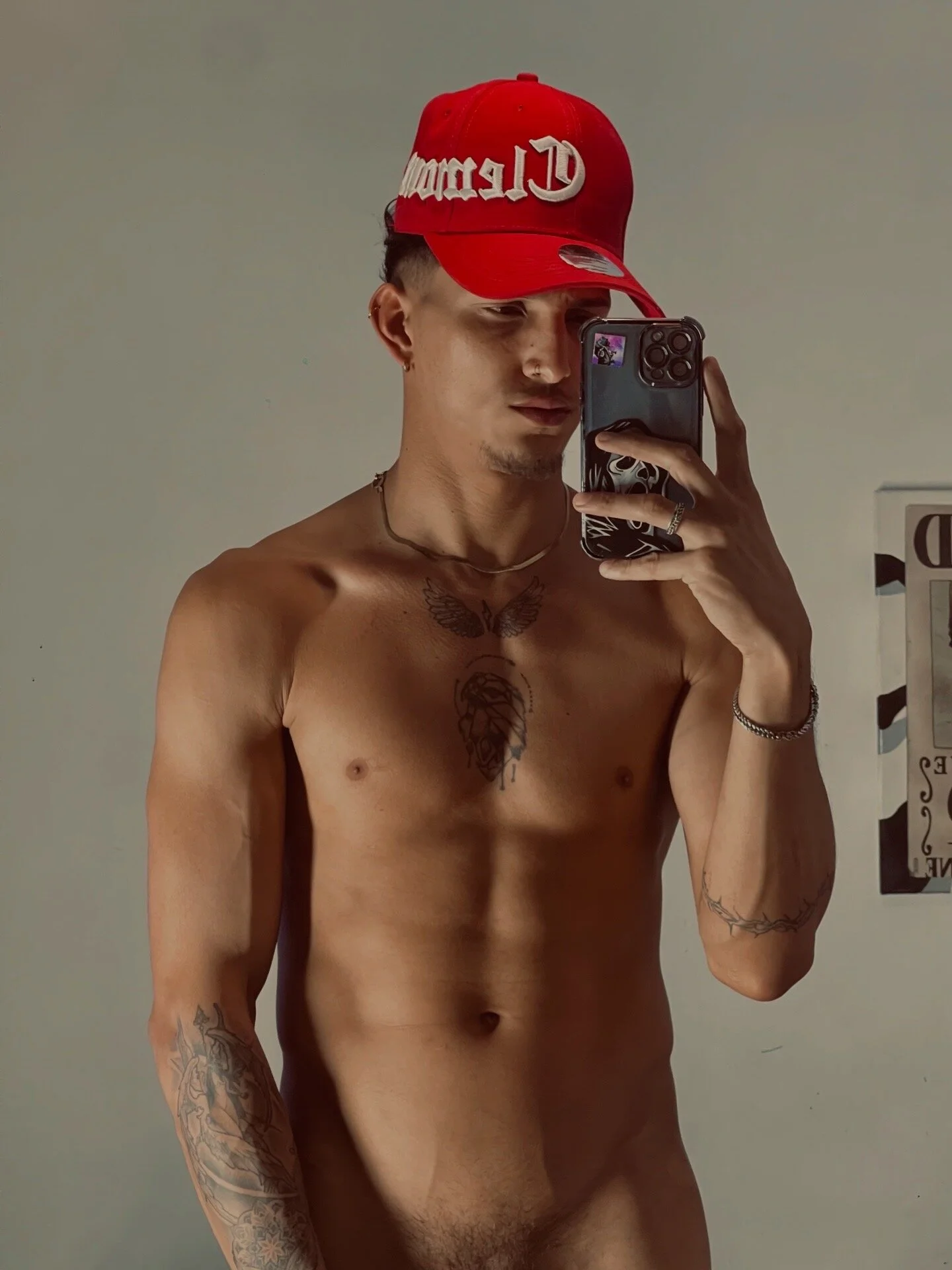 XXX Porn Photo of Nude AdamsDvi 3