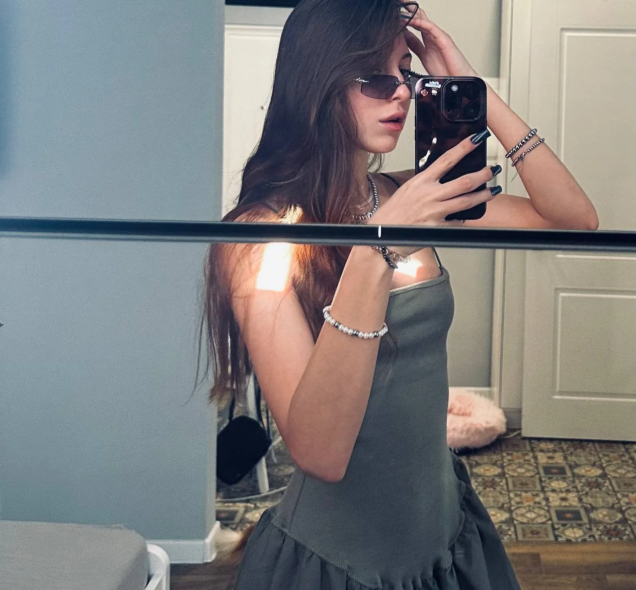 XXX Porn Photo of Nude selena_favn 30