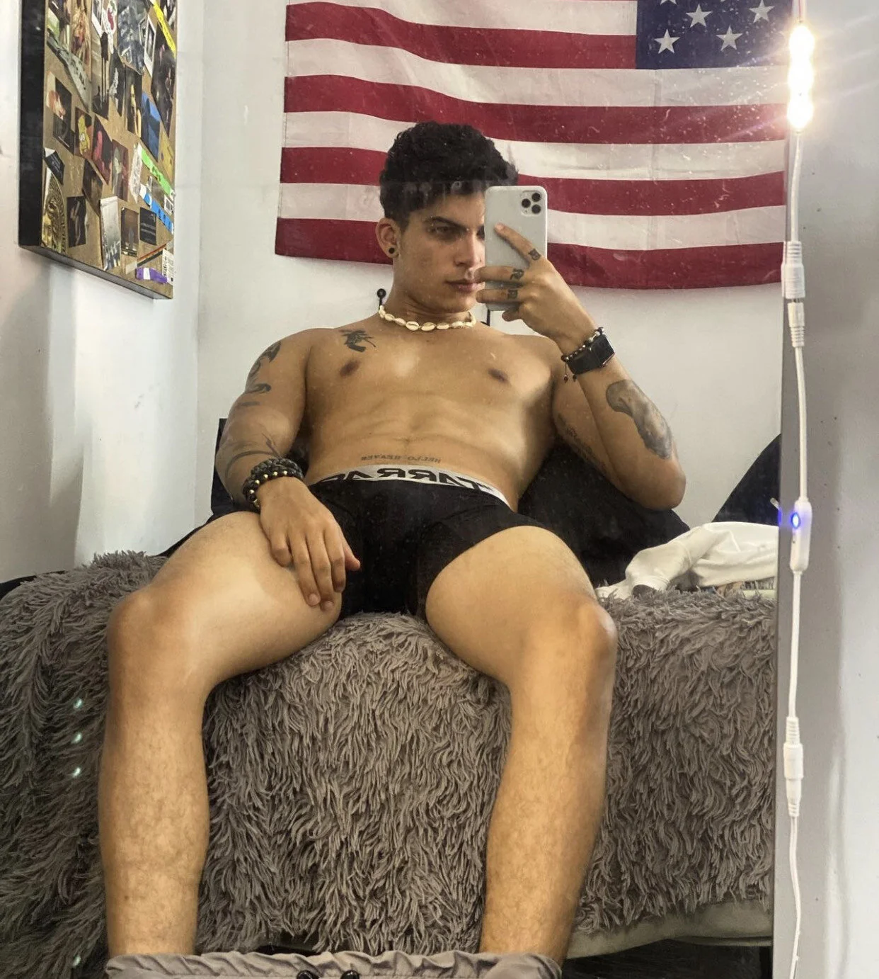 XXX Porn Photo of Nude charlie_hotxxx 12