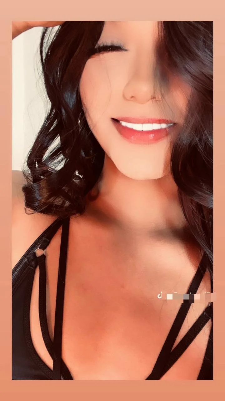 XXX Porn Photo of Nude Sofia_Burbano 2
