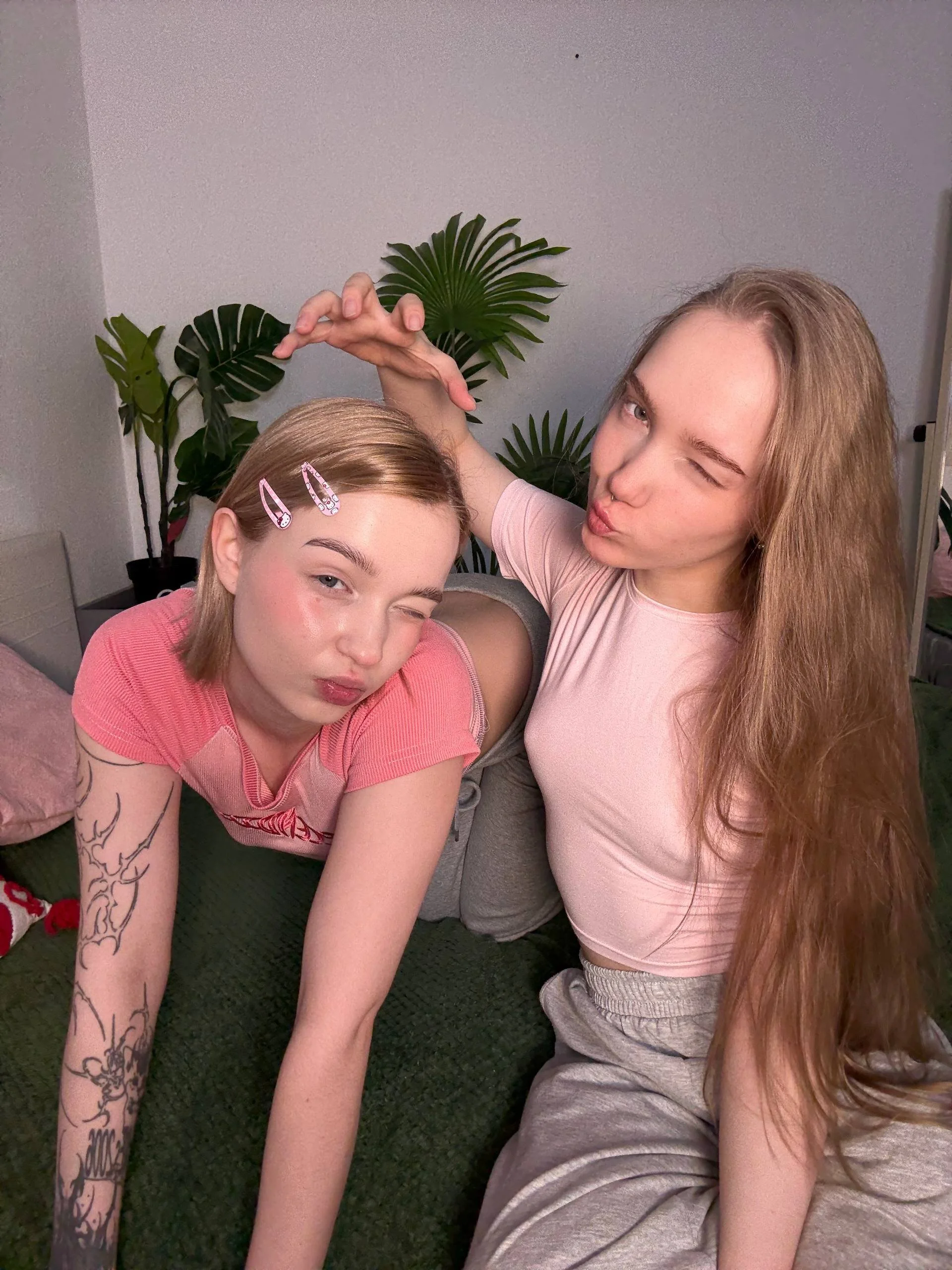 XXX Porn Photo of Nude bambi_lu 1081