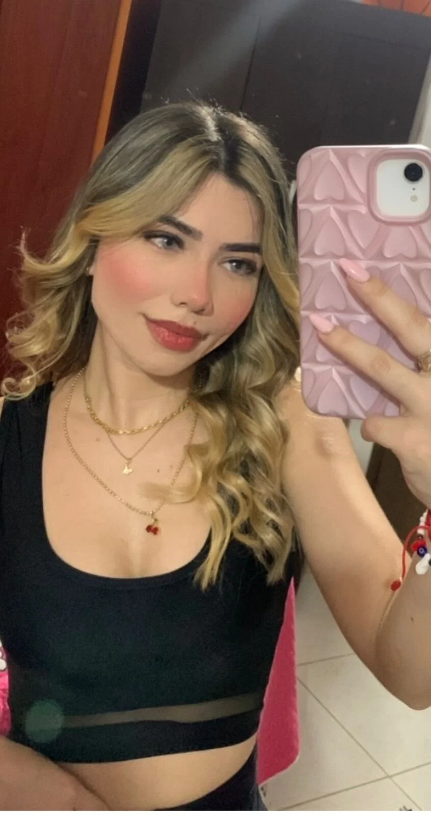 XXX Porn Photo of Nude emi_bloom 4