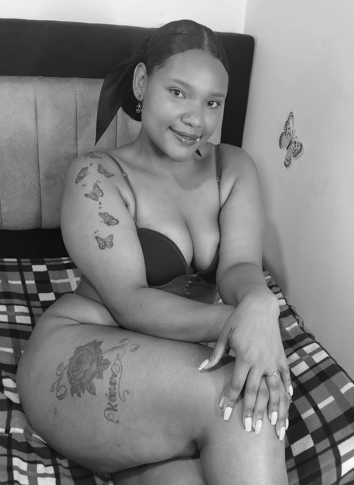 XXX Porn Photo of Nude PAULYXS01 5