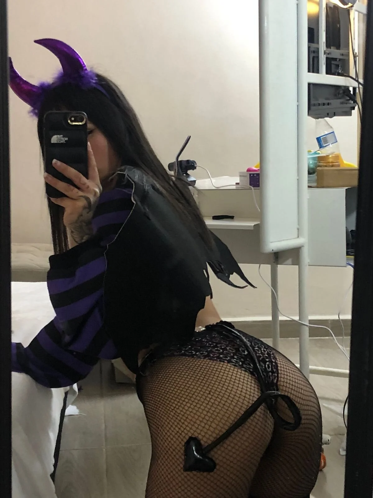 XXX Porn Photo of Nude Kind_Scarlett 43
