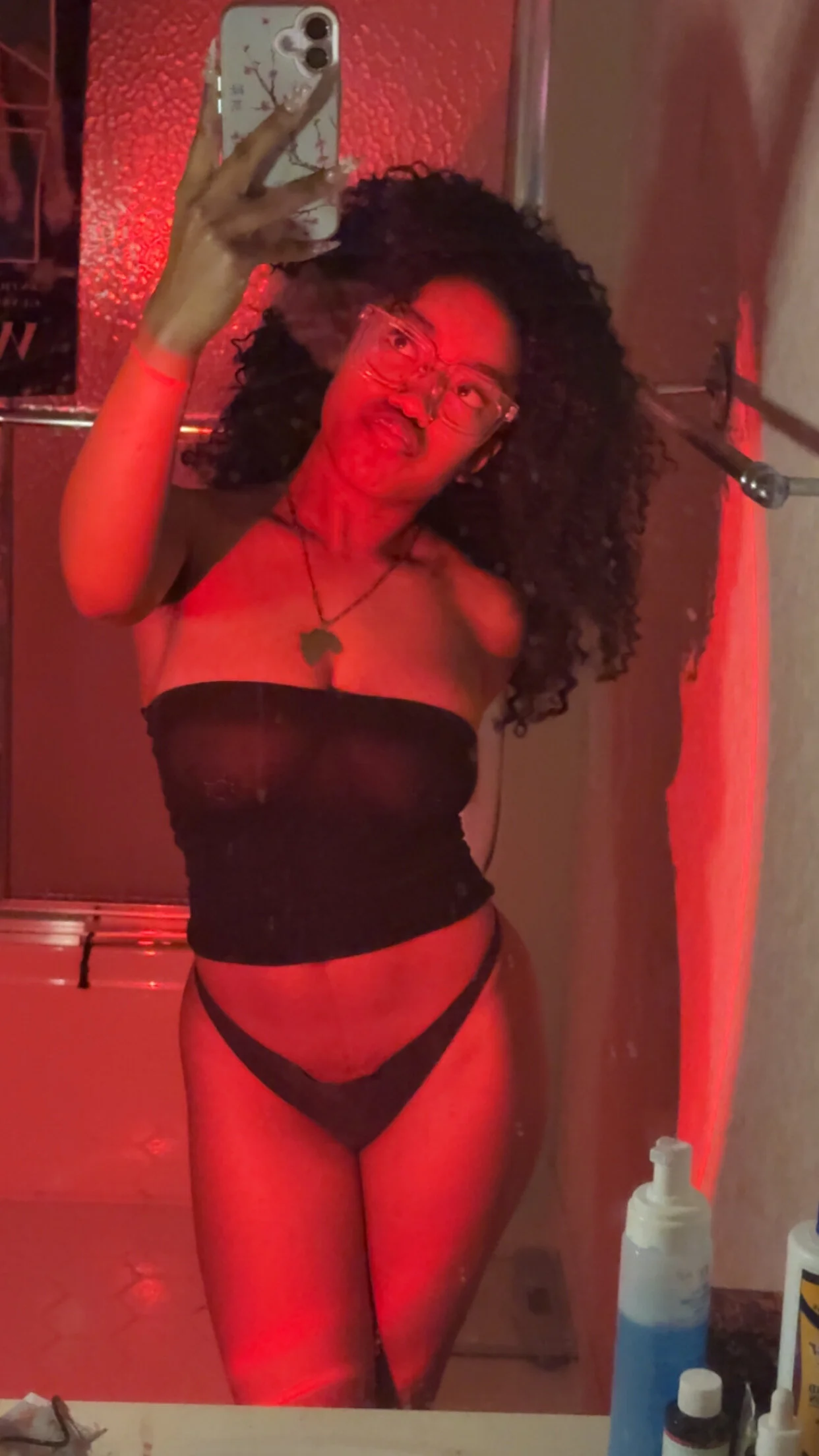 XXX Porn Photo of Nude lifeoftt_19xx 94