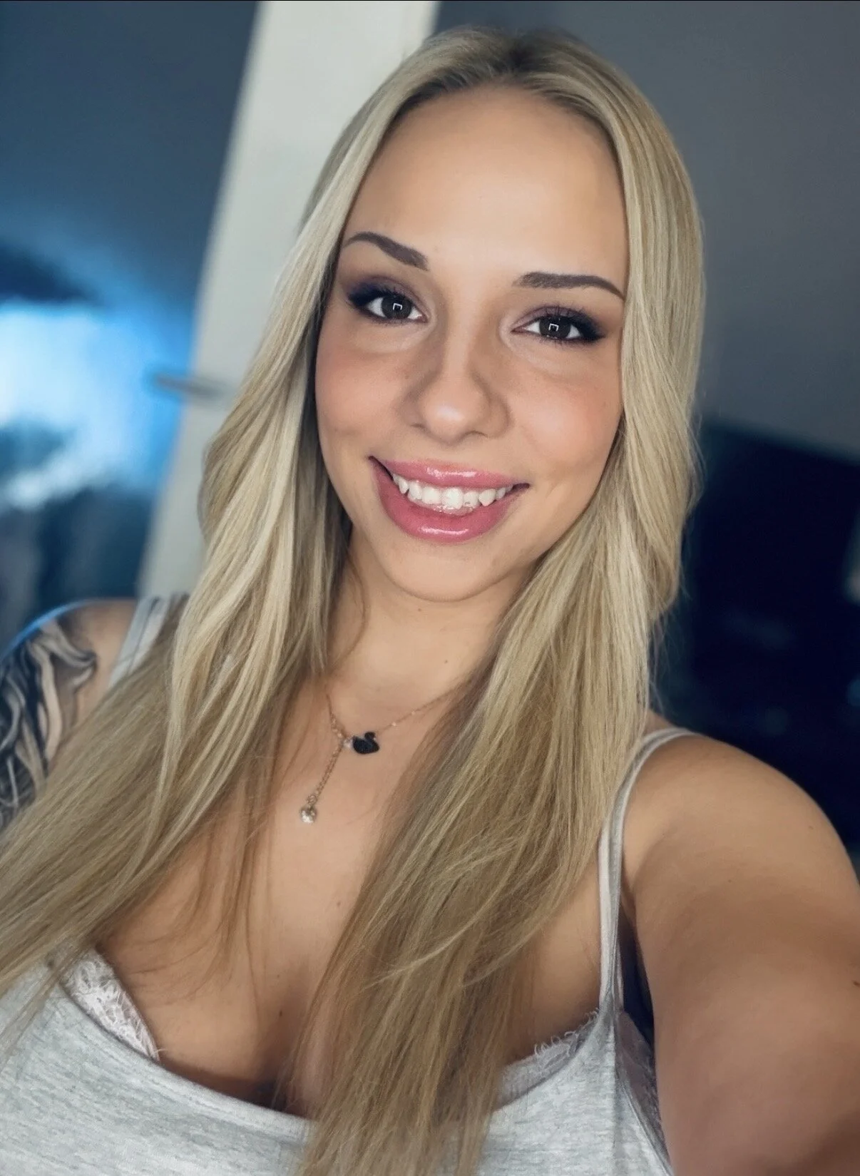 XXX Porn Photo of Nude SweetBella95_ 7