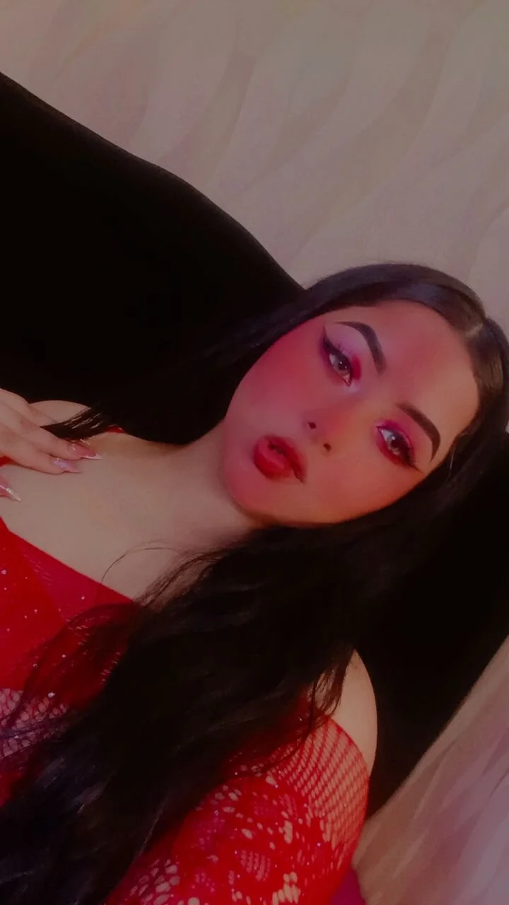XXX Porn Photo of Nude KamylaBiker 14