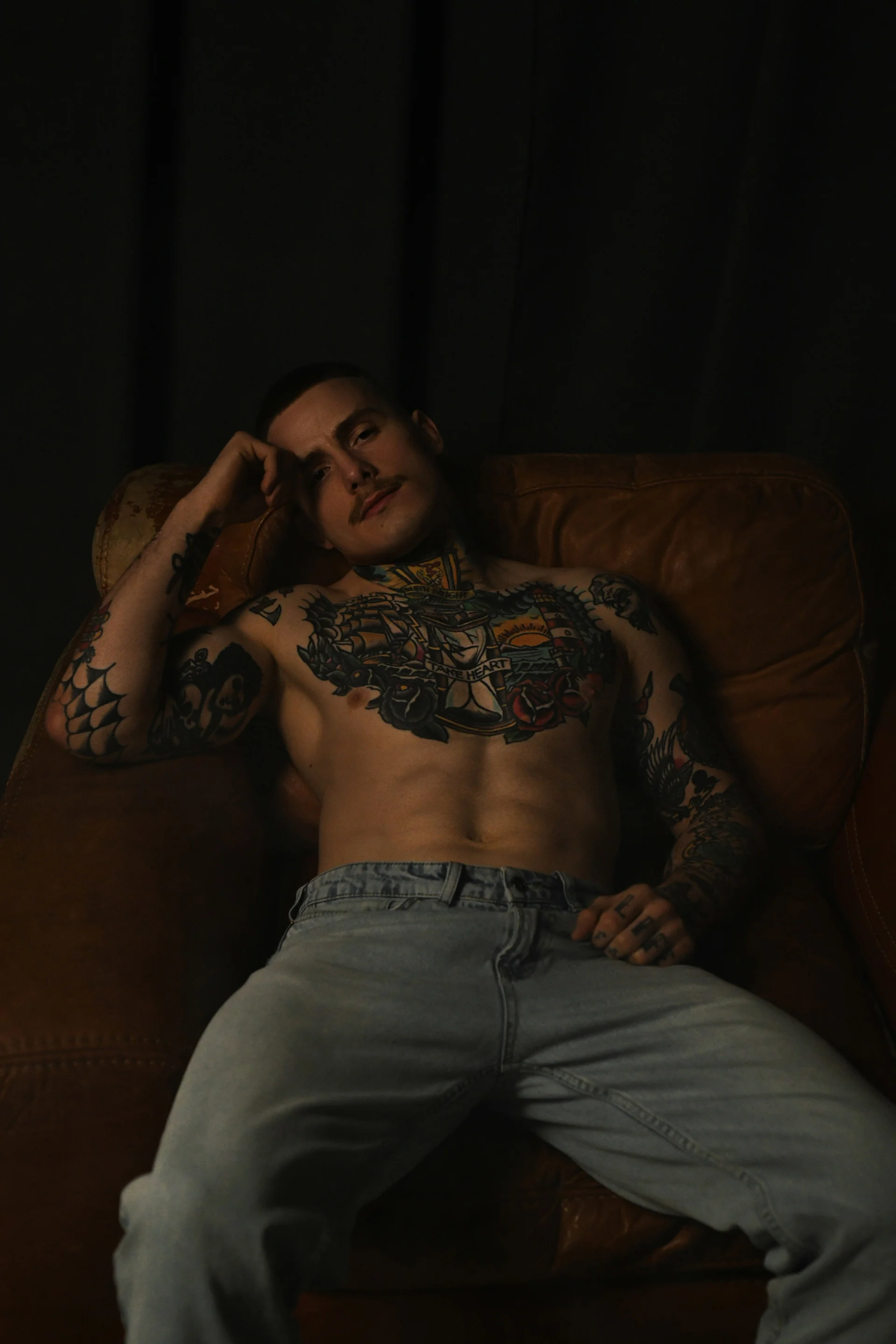XXX Porn Photo of Nude white_King9999 5