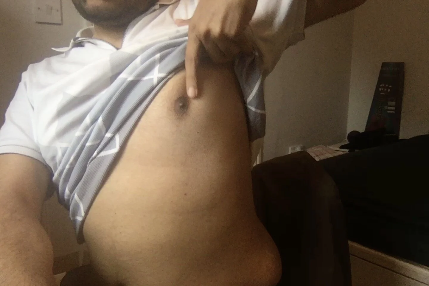 XXX Porn Photo of Nude Naughty_Gent 1