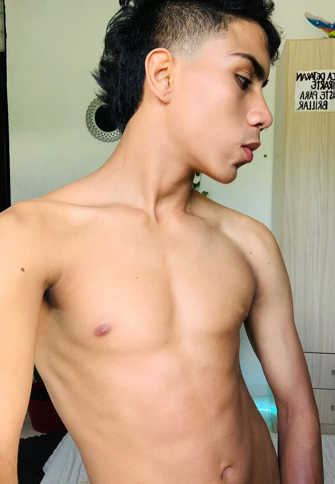XXX Porn Photo of Nude AlanNaughty 29