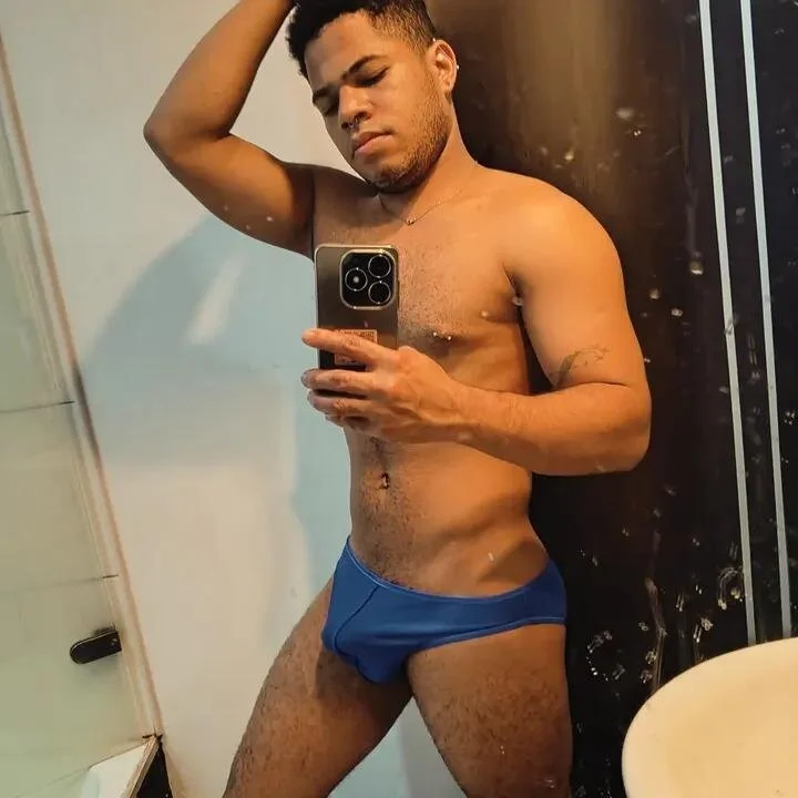 XXX Porn Photo of Nude xandromeza 1