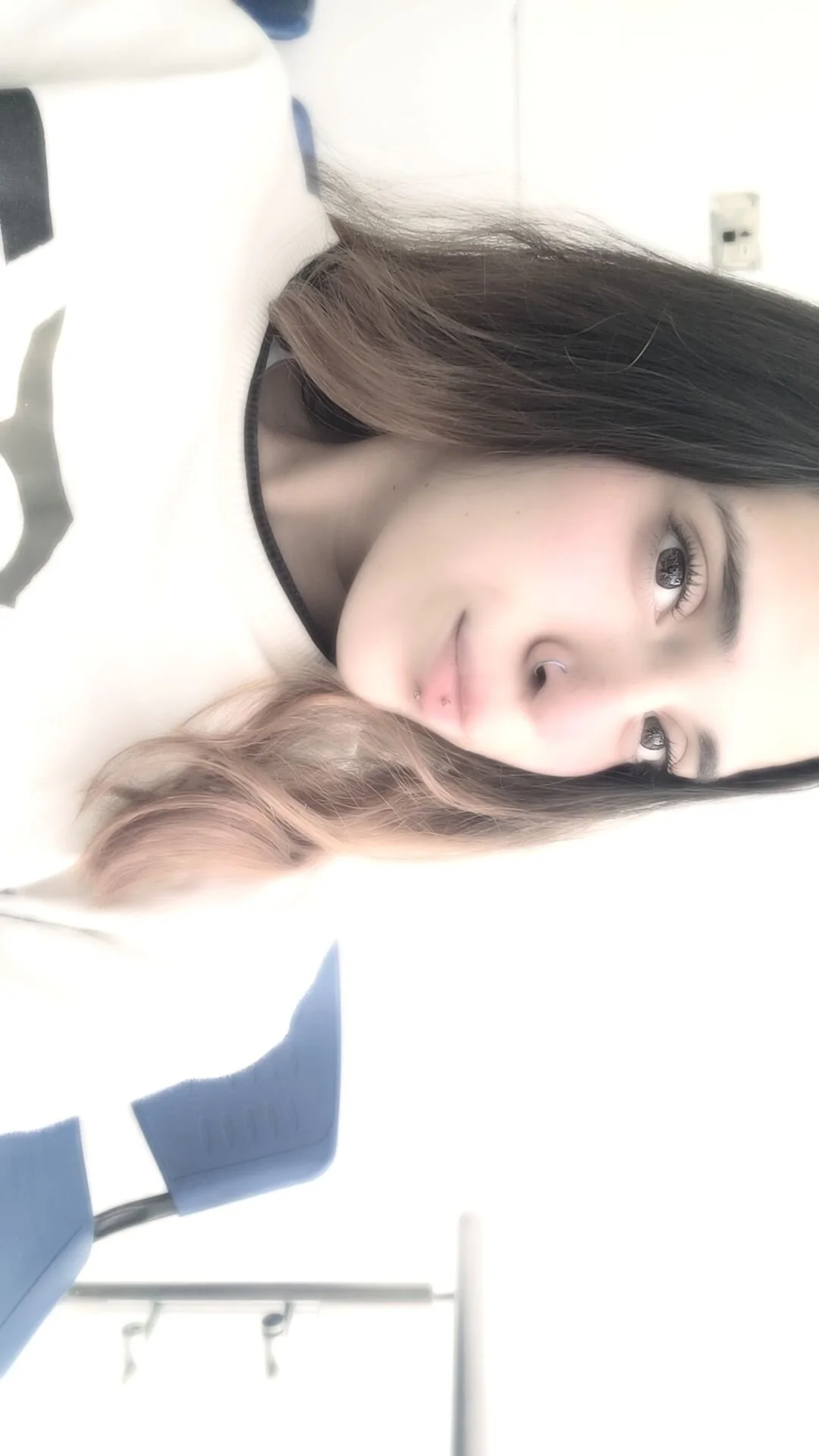 XXX Porn Photo of Nude littleaprill 4
