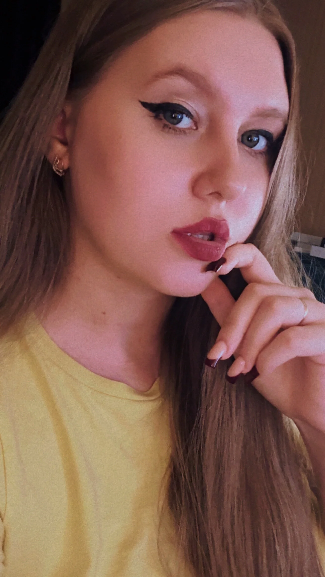 XXX Porn Photo of Nude Alice_Dreamgirl_ 5